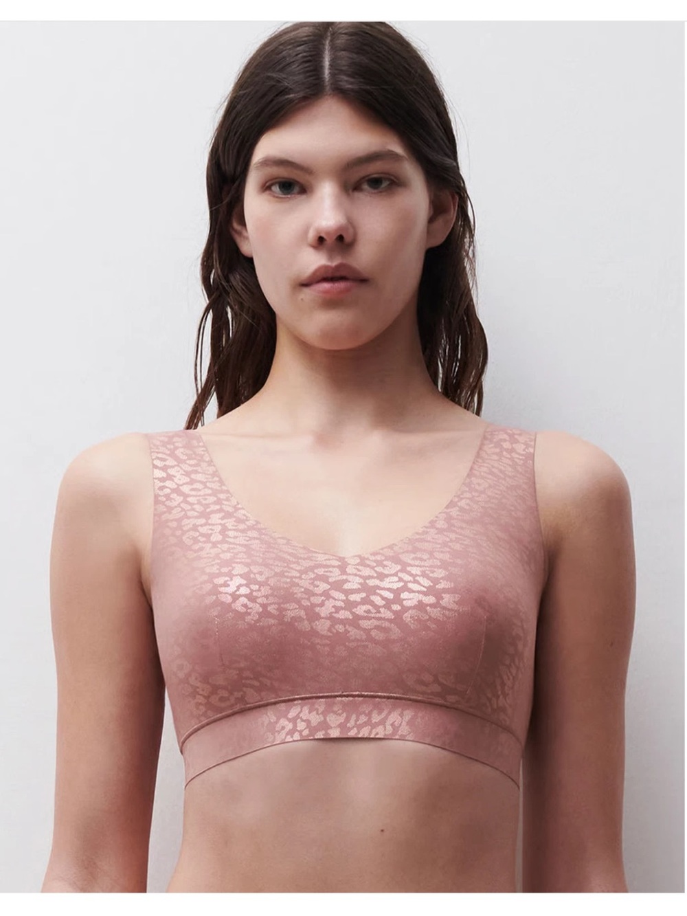 Chantelle Soft Stretch V-Neck Bra  Pink Leo Shimmer Print XS/S